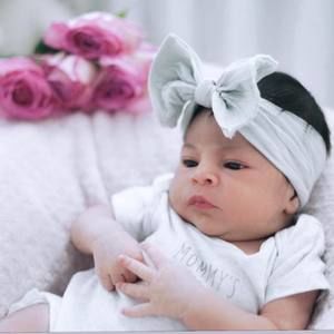 Meet your Posher, Gledis